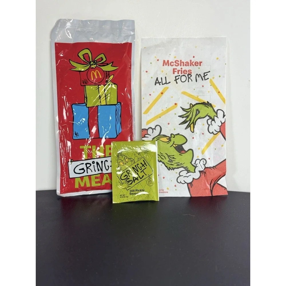 McDonald's Adult Happy Meal Grinch Socks Salt McShaker Fries Bag Lot of 2